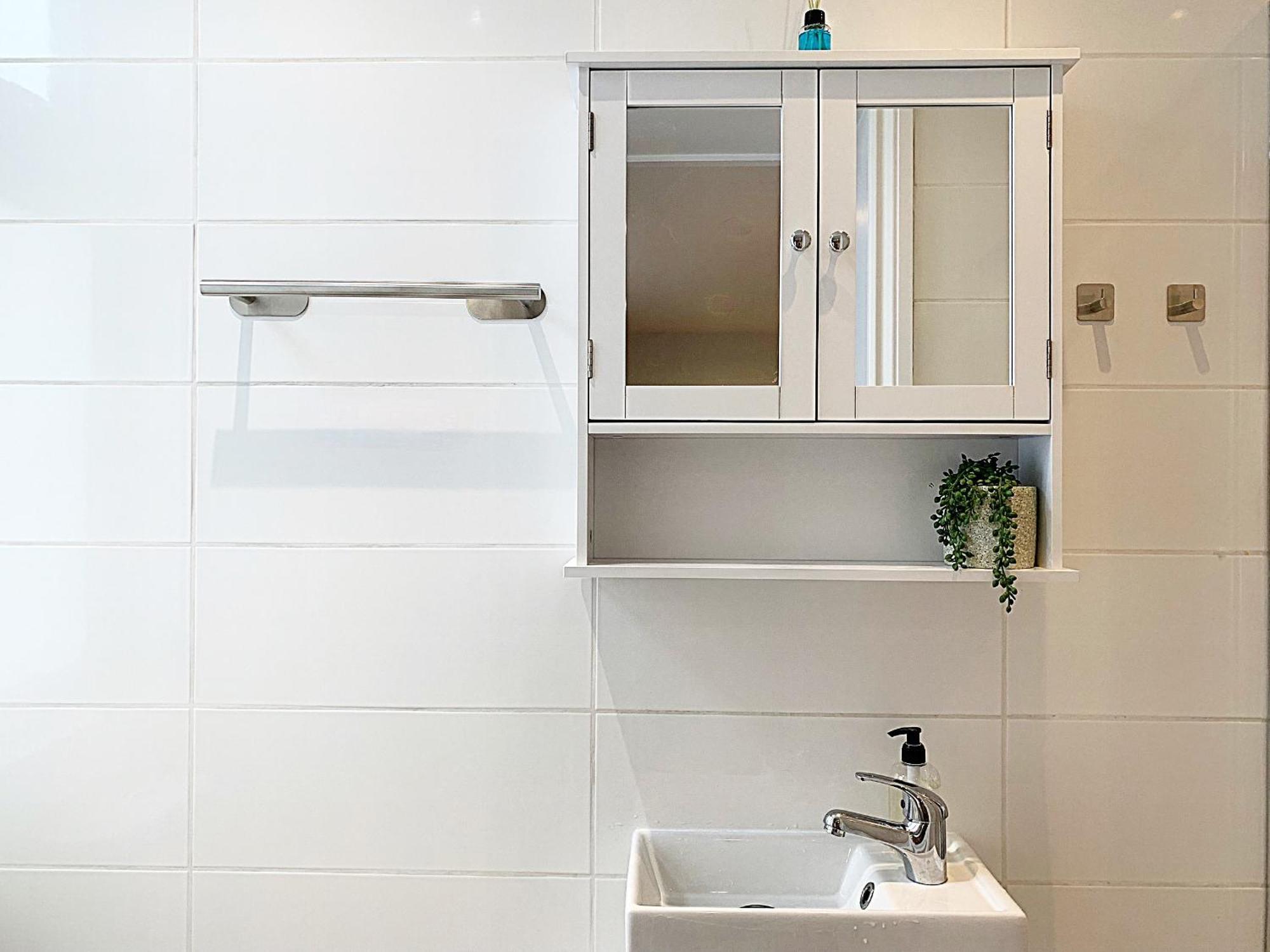 Cozytomari Apartment ลอนดอน ภายนอก รูปภาพ